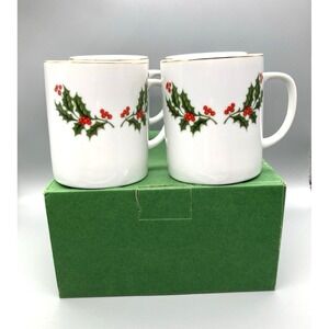 4 Vintage Christmas Holly Coffee Mugs Gold Accent Fine Porcelain Japan W/Box